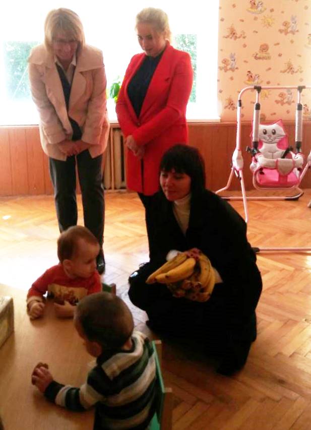 Несміливе знайомство.